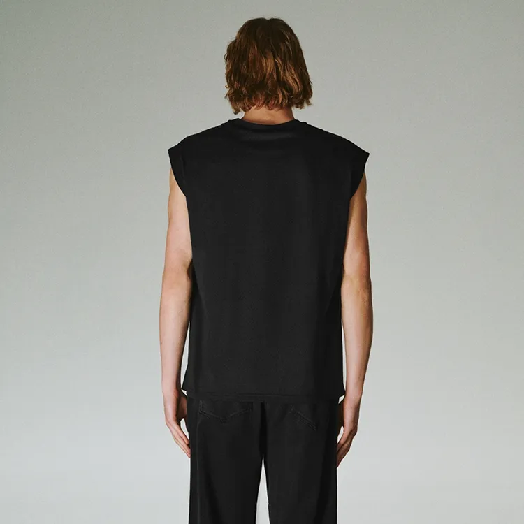URBAN REVIVO Tank Tops Men-6