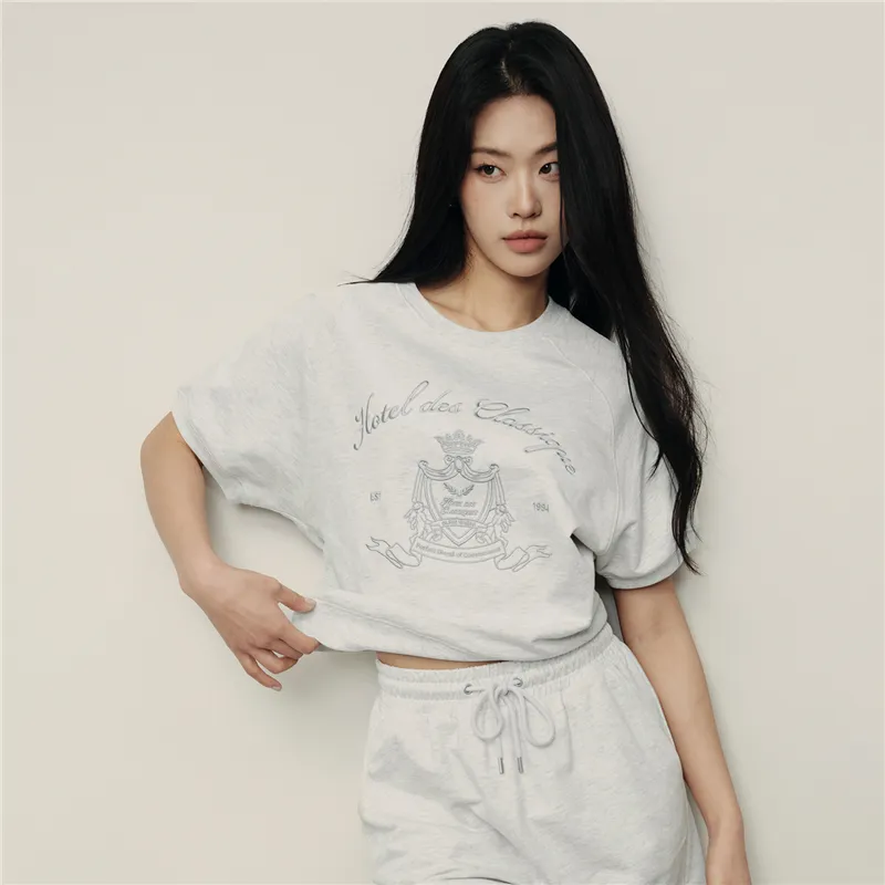 UNIQLO T Shirts Women's-8