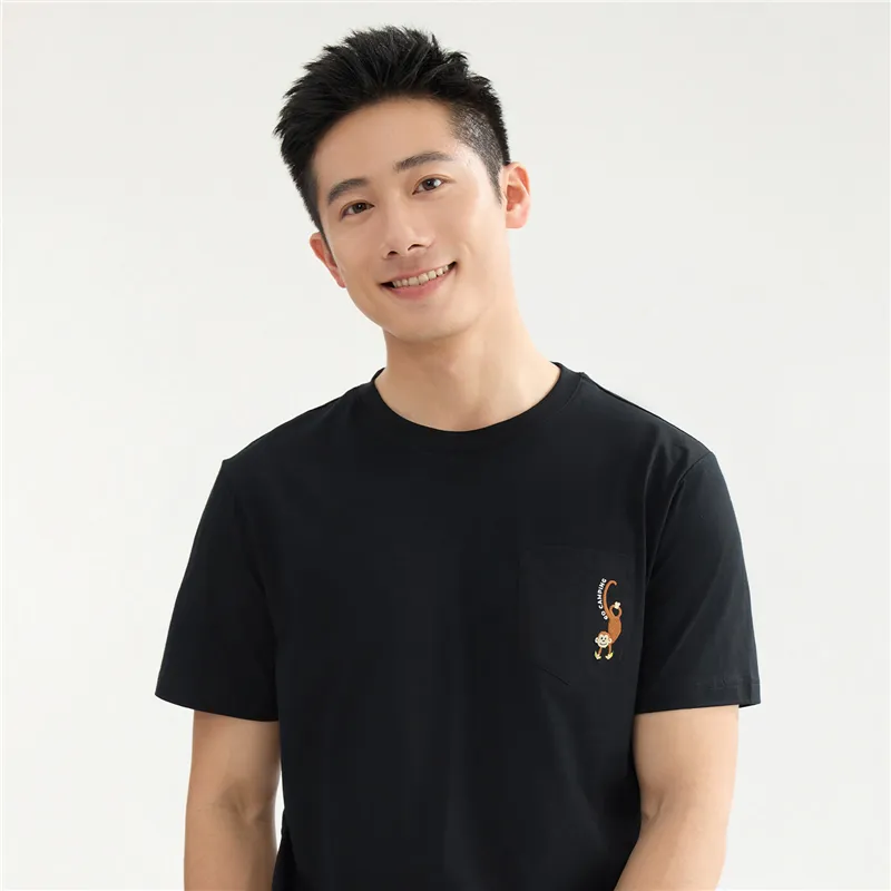 UNIQLO T-Shirts Men-4