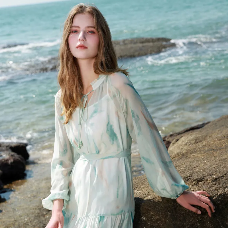 3COLOUR Long Sleeved Dress Women's Lake Blue Floral-4