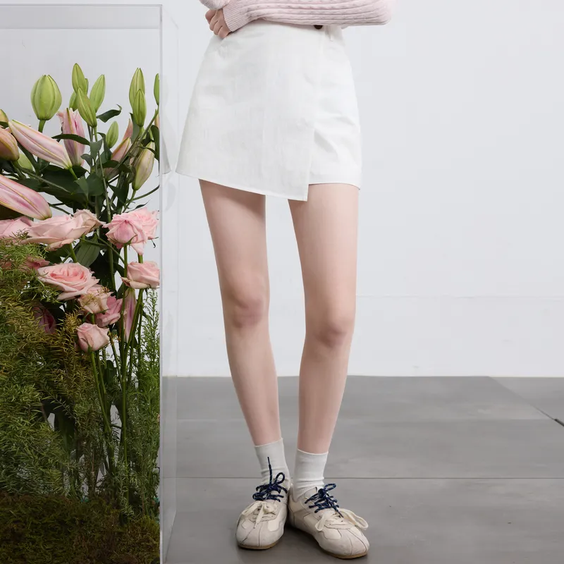 3COLOUR Casual Shorts Women's Pearl White-2
