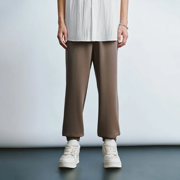URBAN REVIVO Knitted Sweatpants Men-6