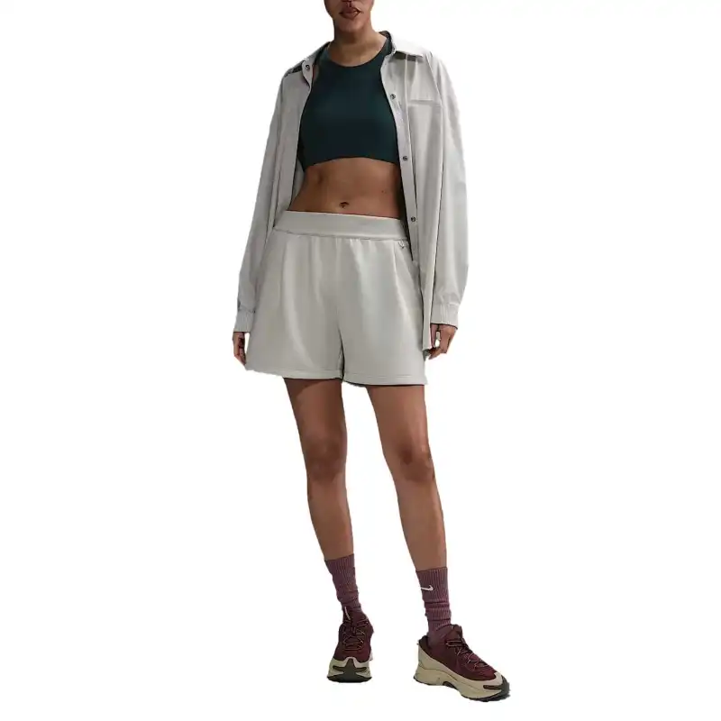 Nike 24.7 ImpossiblySoft Women's Dri FIT Mid Rise Loose 4' Shorts-3