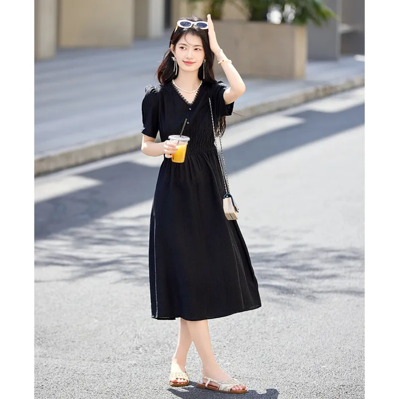 Still Quiet Short Sleeved Dress Women's Elegant Black-3
