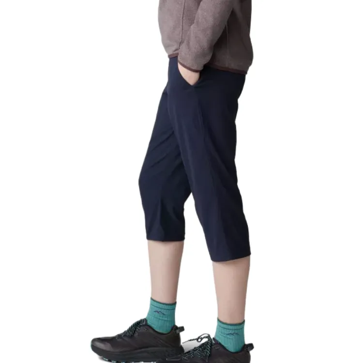 MOUNTAIN HARDWEAR Casual Shorts Women's-8