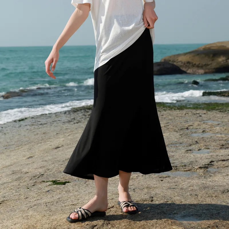 3COLOUR Casual Long Skirt Women's Classic Black-4