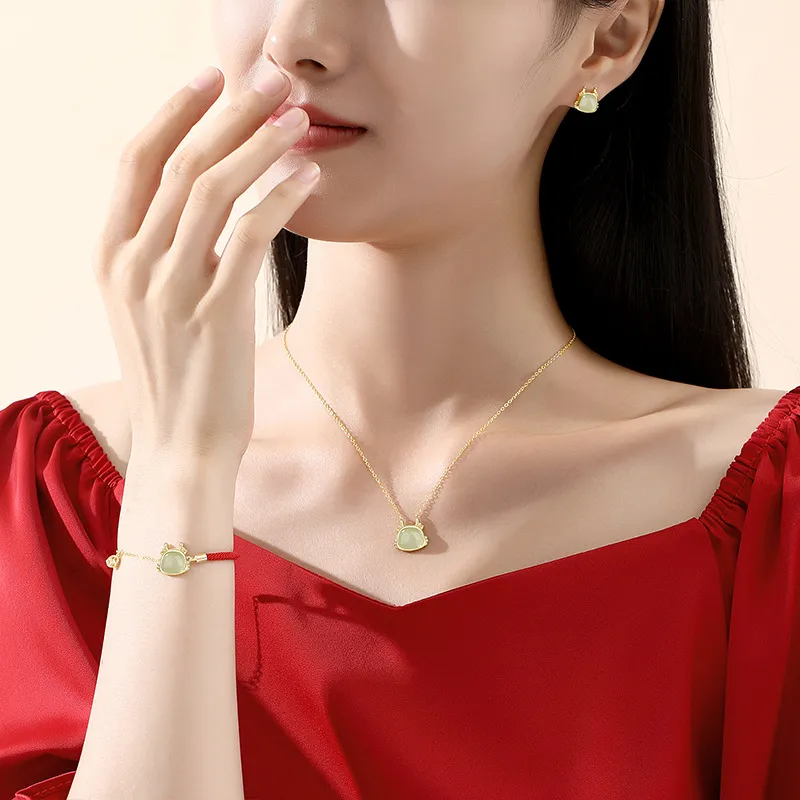 Royal Heaven's Choice Hetian Jade Pale Greenish White Jade Unisex-2