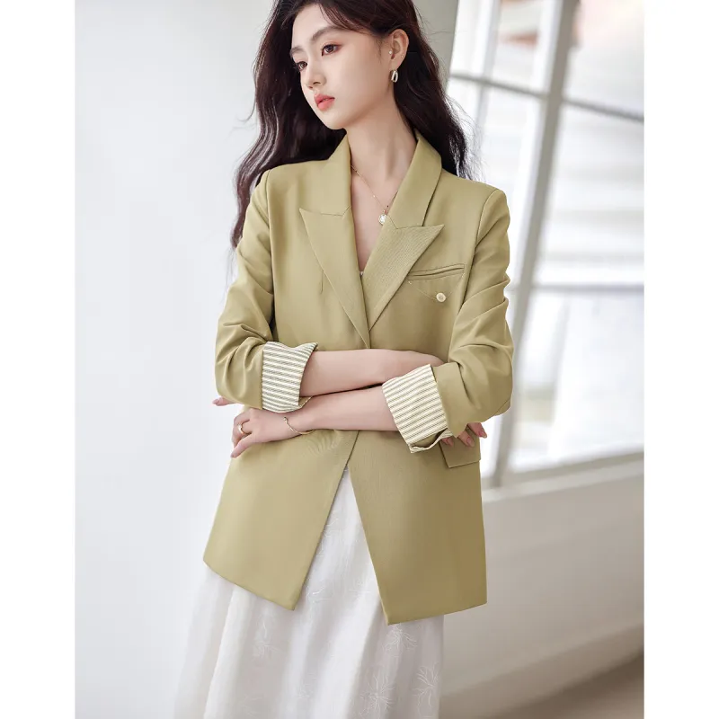 Like The Age Of Water Velvet feel Coat Women's Green-3