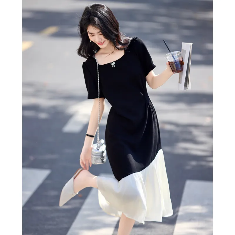 Still Quiet Short Sleeved Dress Women's Black+Beige-3