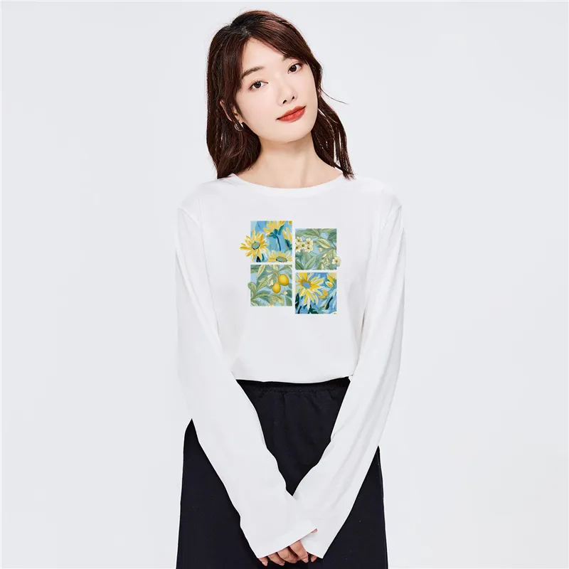 UNIQLO T Shirts Women's-8