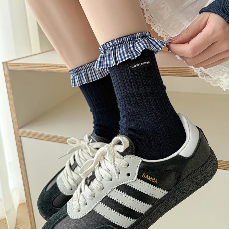 Gentle Welcome Mid Calf Socks Unisex 1 Pack-1