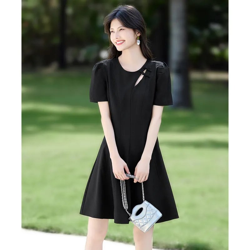 Still Quiet Short Sleeved Dress Women's Black-2