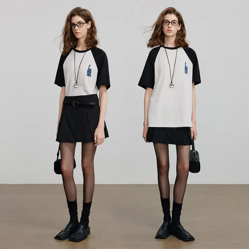 Initial Language T Shirt Women's Black White-3