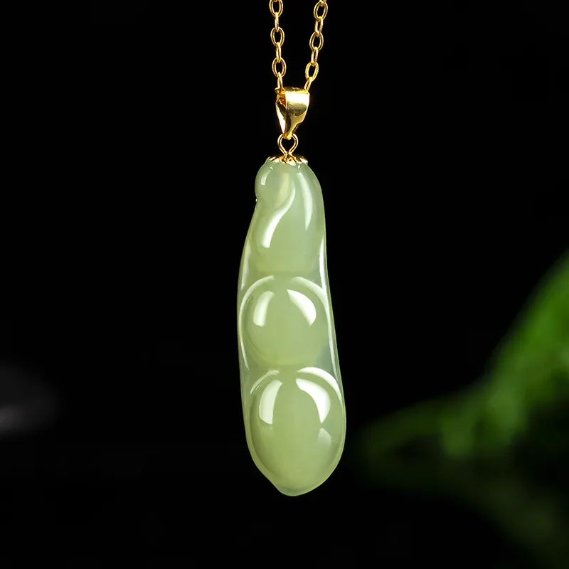 Royal Heaven's Choice Hetian Jade Pendants Green Jade Unisex-1