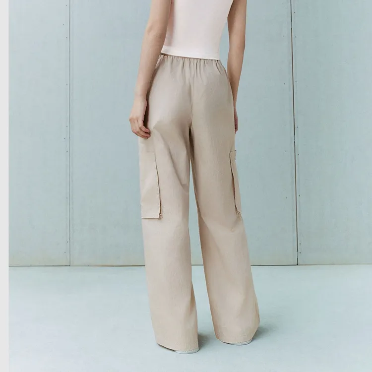 URBAN REVIVO Casual Pants Women's Light Khaki-3