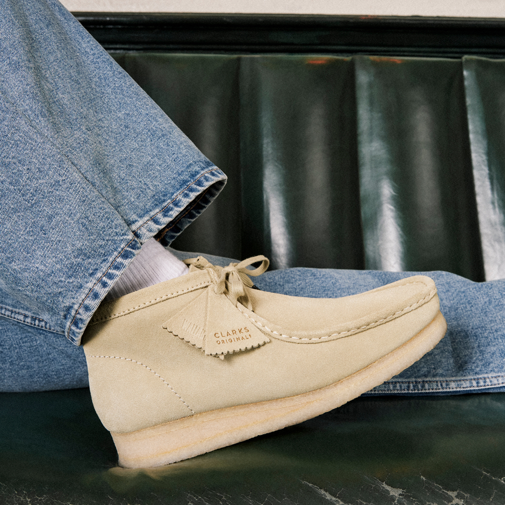 Clarks Wallabee Boots 'Beige Suede' Yellow 261555167 US M 8