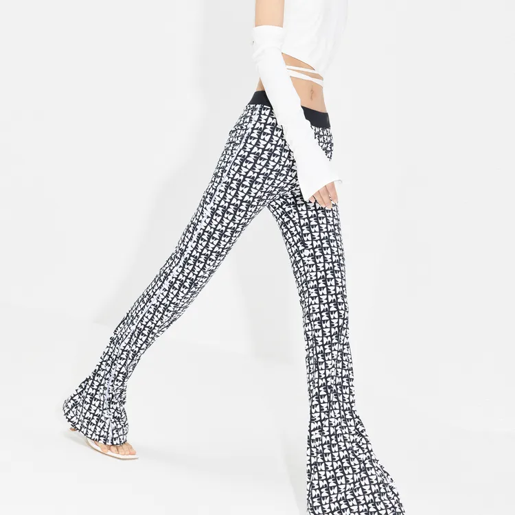 MO&CO Casual Pants Women's Black Sole White Text-4