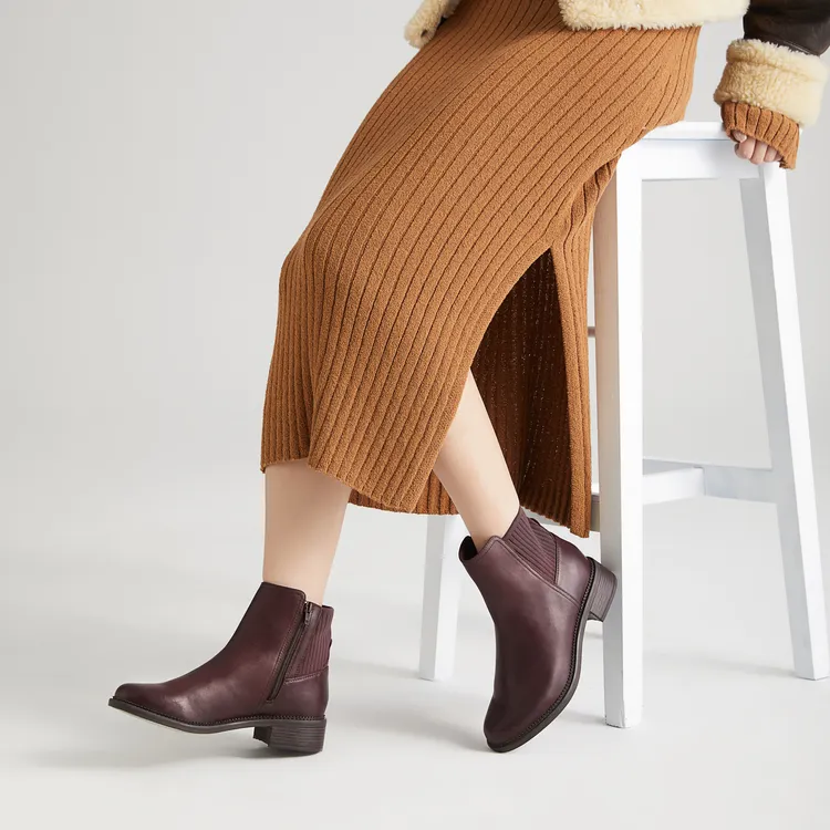 Clarks Short Chelsea Boots Women's Red-5