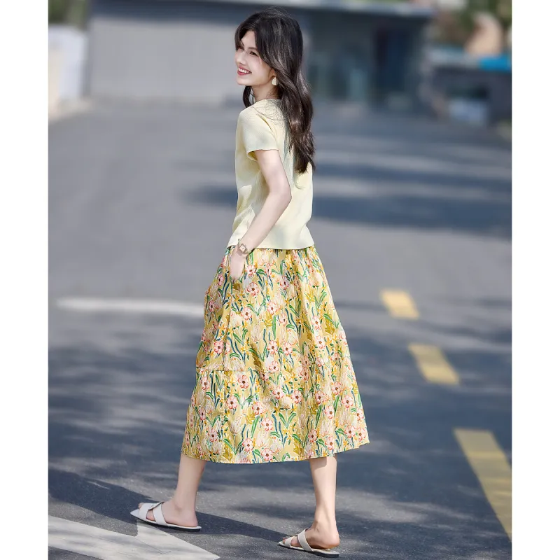 Still quiet Two Piece Skirt Sets Women's Apricot/Multicolor-3