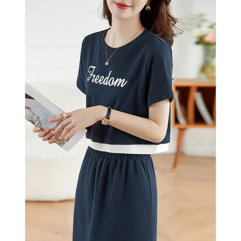 Like The Age Of Water Short Sleeved Dress Women's Navy Blue-1