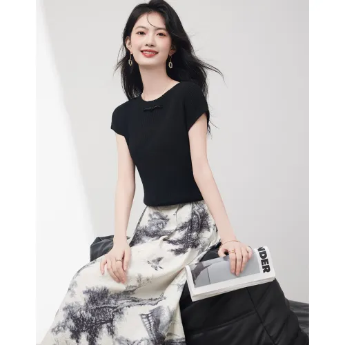 Like The Age Of Water Skirt Set Women's
