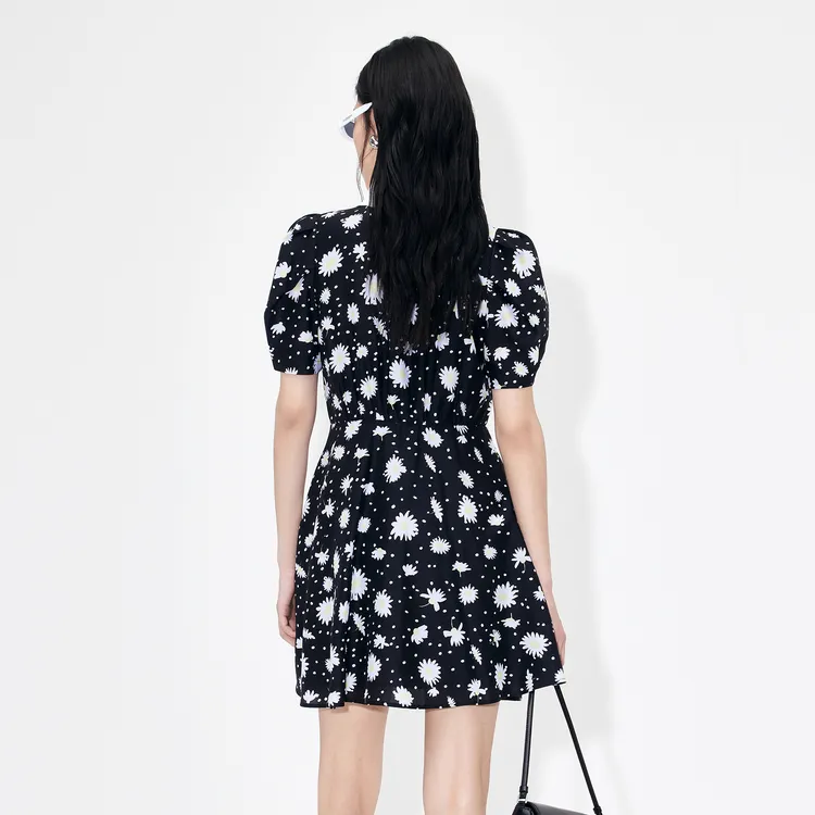 MO&CO Long Sleeved Dresses Women's Black With White Multicolor-2