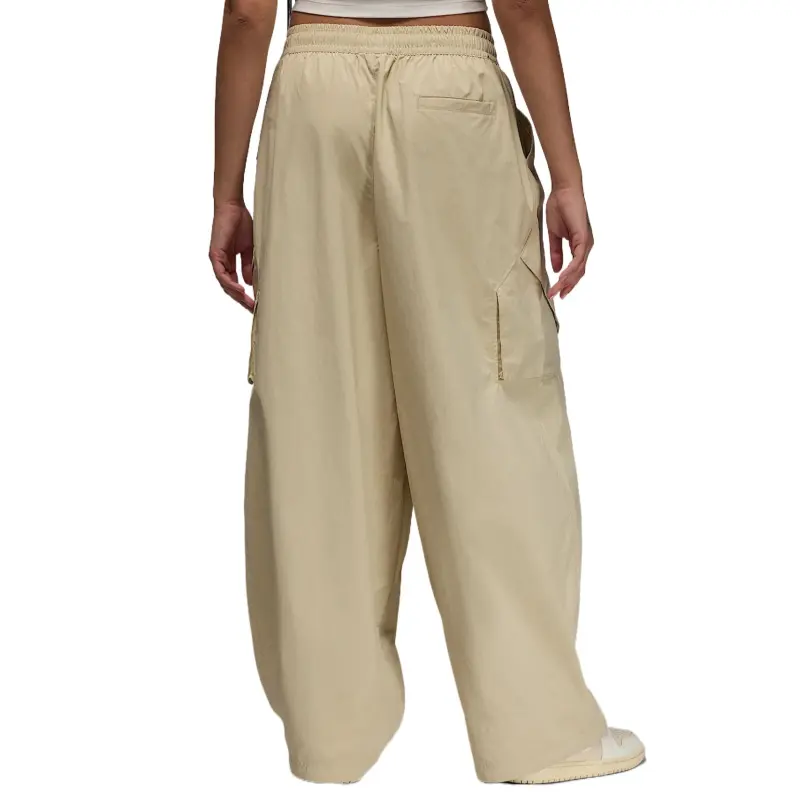 Jordan Flight Chicago Women's Parachute Pants-1