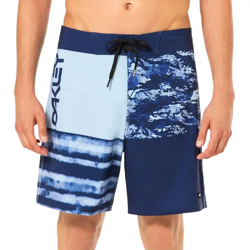 Oakley Beach Shorts Men Blue-3