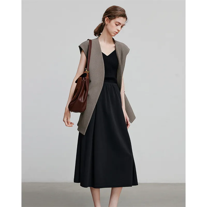Initial Language Casual Short Skirts Women's Black-2