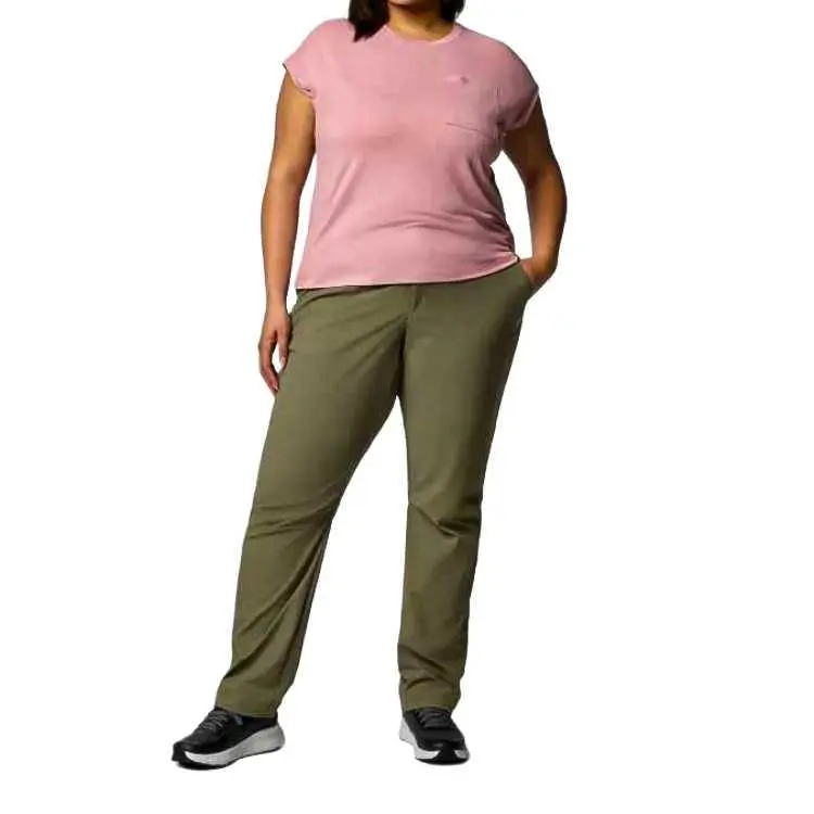 Columbia BoundlessTrek Regular T-Shirt Women's Rubber Eraser Pink-2