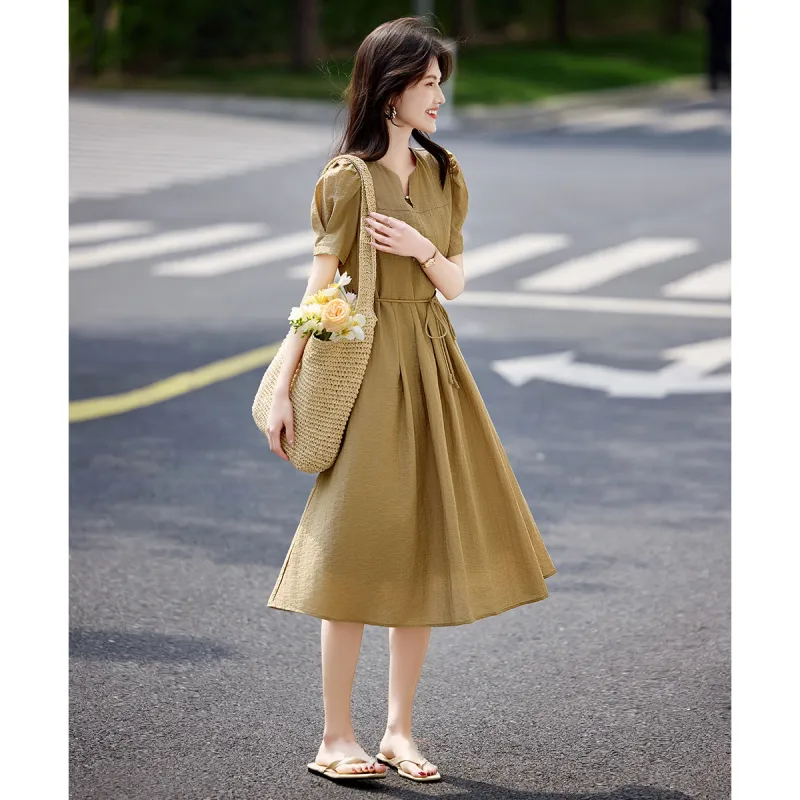 Still Quiet Short Sleeved Dress Women's Khaki Green-4