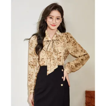 Love Elaine Shirts Women's