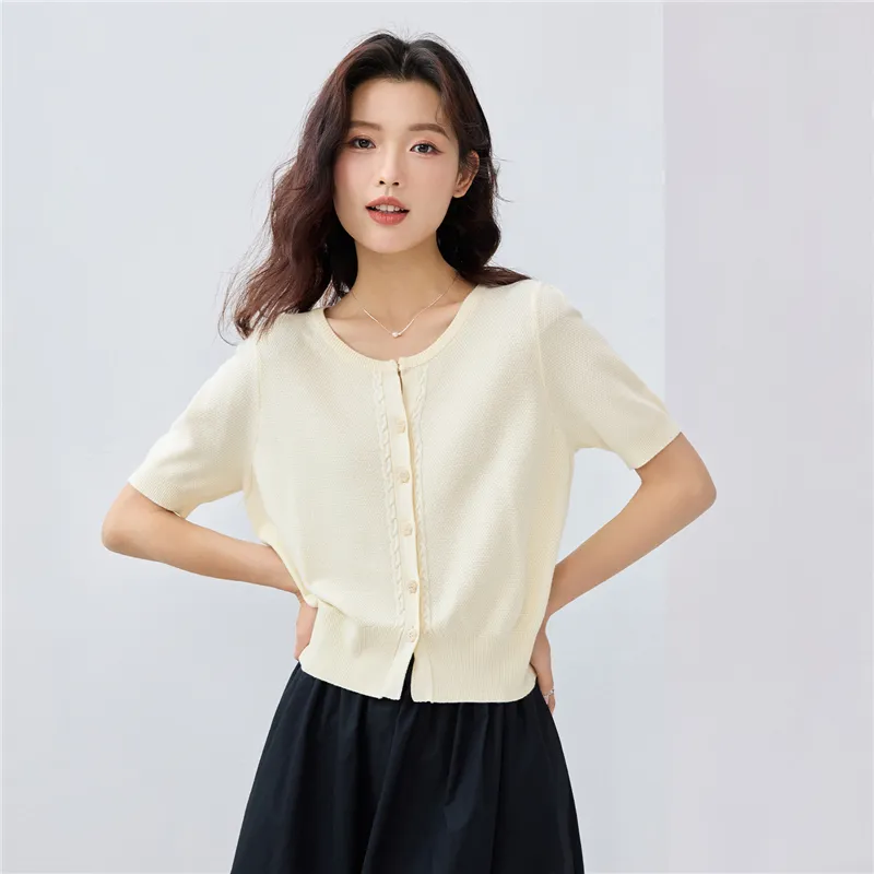 UNIQLO Knitwear Women's-16