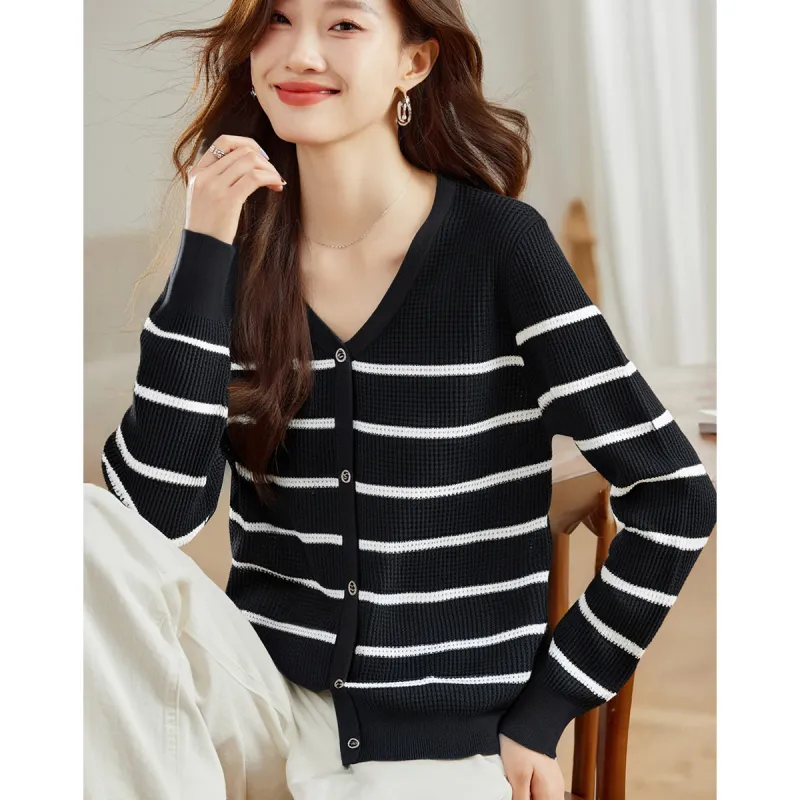 Love Elaine Knitwear Women's-3