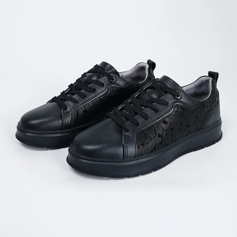 LESS IS MORE Low Top Skateboard Shoes Men's Black-2