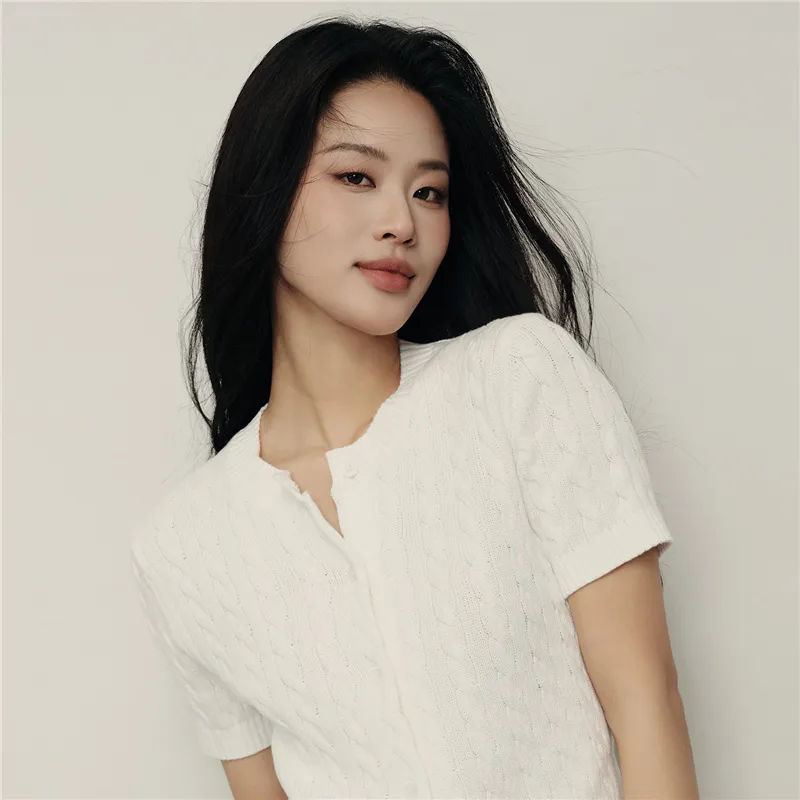 UNIQLO Knitwear Women's-4
