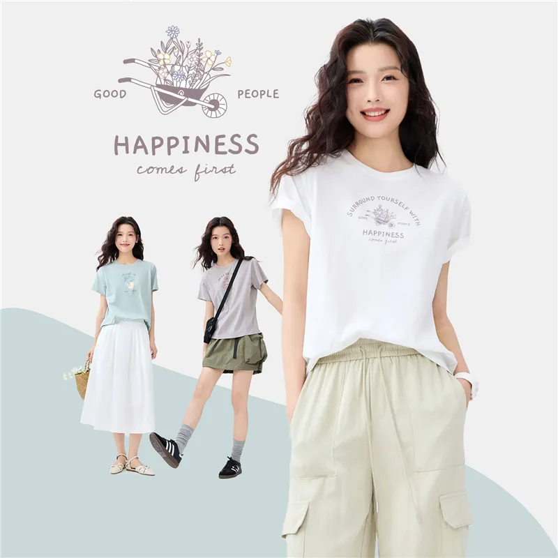 UNIQLO T Shirts Women's-25