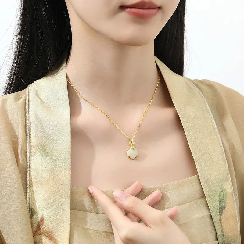 Royal Heaven's Choice Hetian Jade Pale Greenish White Jade Unisex-4