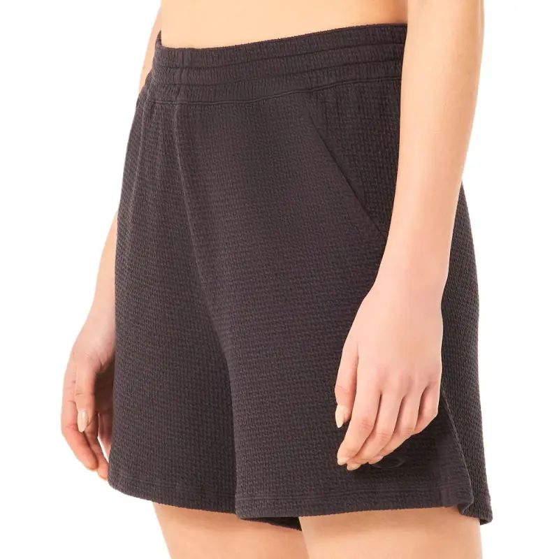 Oakley Radiant Fluffy Shorts Casual Shorts Women's Black-5