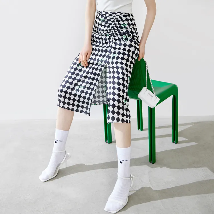 MOCO Casual Long Skirts Women's Black White Checkerboard-5