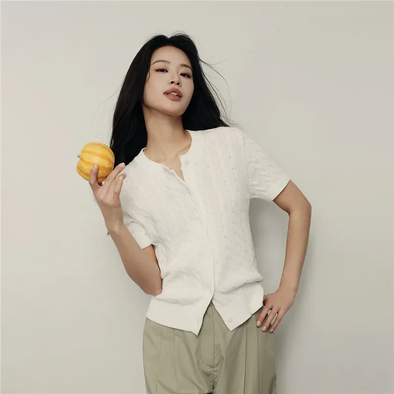 UNIQLO Knitwear Women's-3