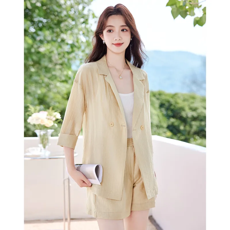 Like The Age Of Water Short Sleeved Dress Women's Khaki-4