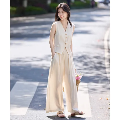 Still Quiet Casual Suit Women's