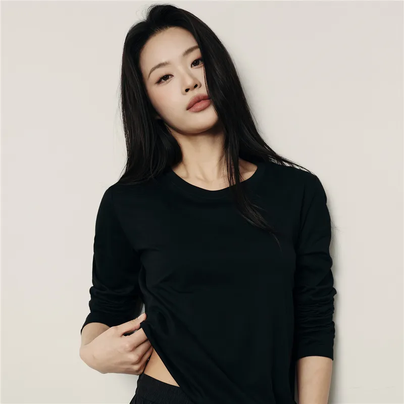 UNIQLO T Shirts Women's-14