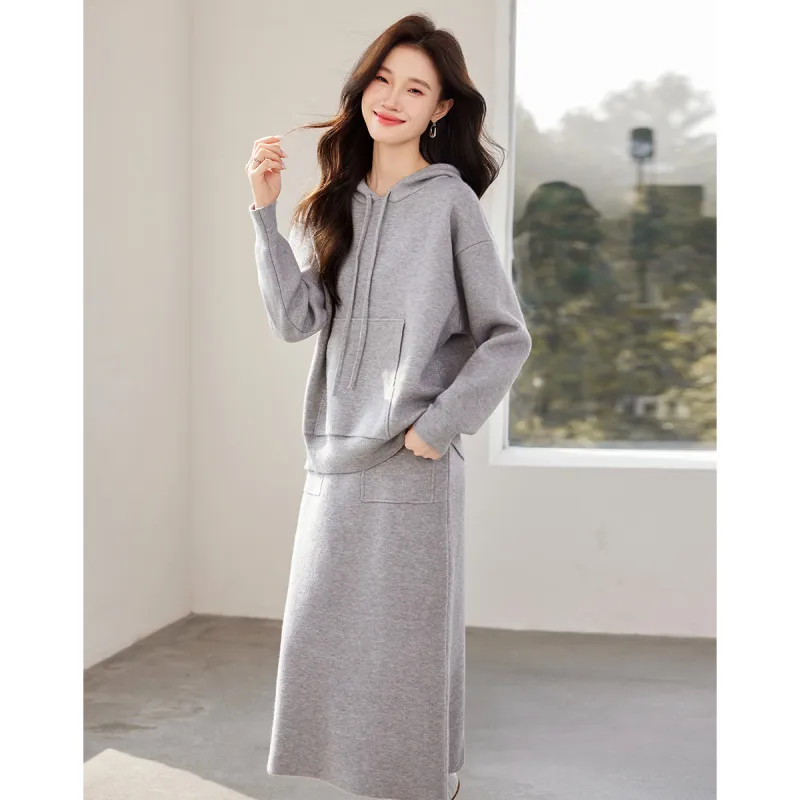 Love Elaine Skirt Set Women's Gray-3