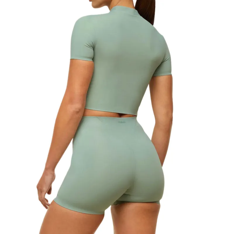 GYMSHARK Everywear Cropped Active Tee Workout Clothing Women's Green-1