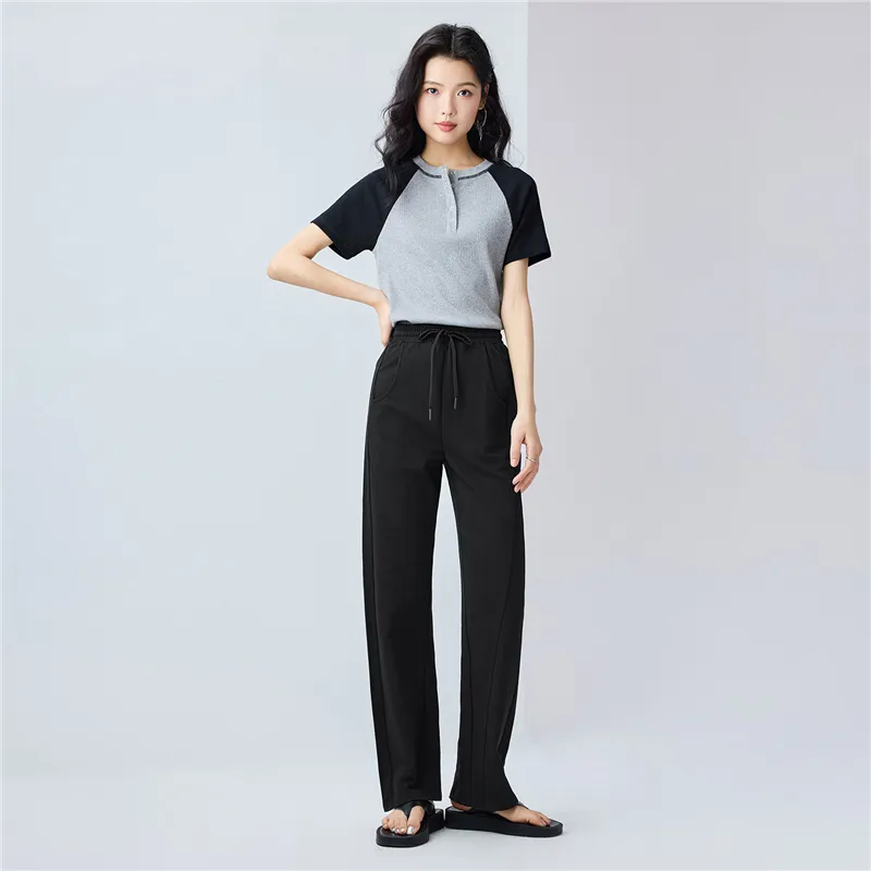 UNIQLO Knitted Sports Pants Women's Logo Black-3