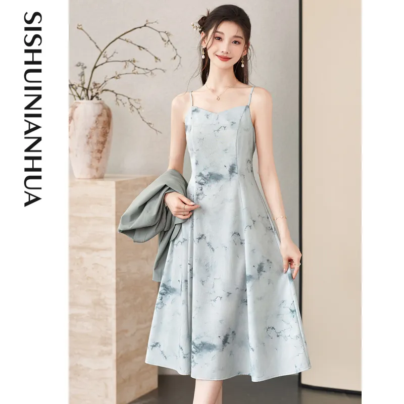 Like The Age Of Water Long Sleeved Dress Women's Blue Gray-5