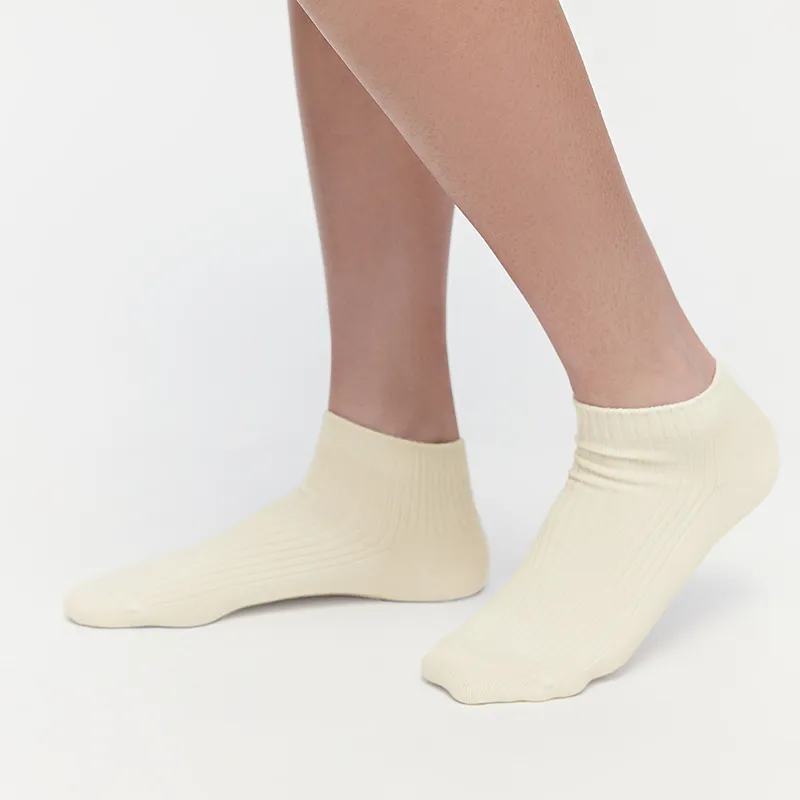 NEIWAI Mid Calf Socks Women's 1 Pack Light Beige-1