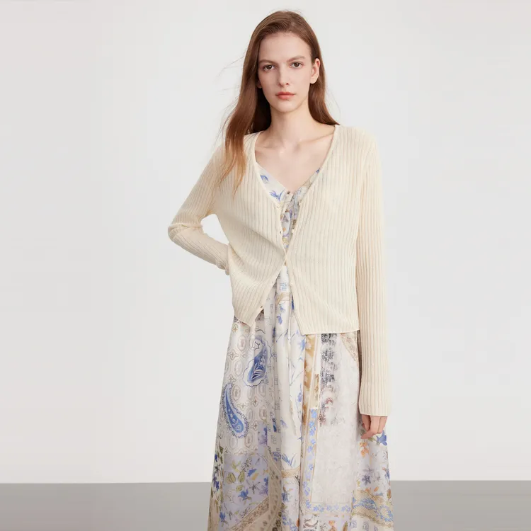 ELLE French Minimalist Style Lightweight V Neck Knitted Fabric Cardigan Women's-2